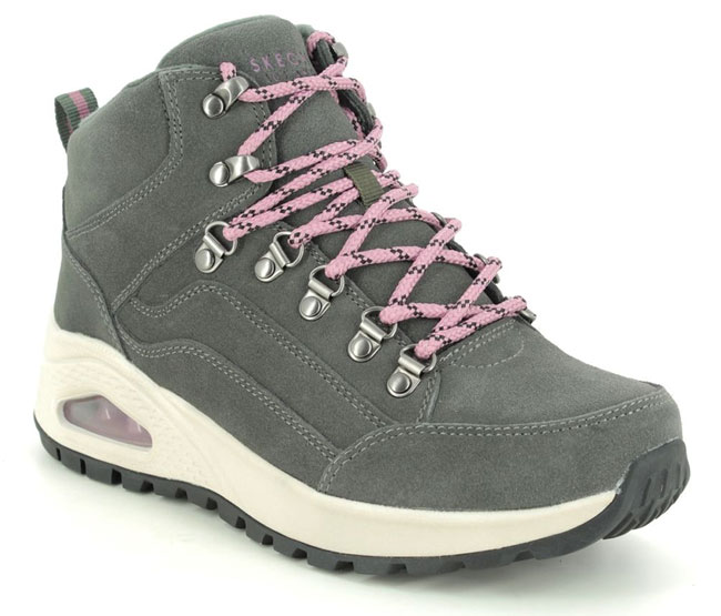 womens skechers hiking boots