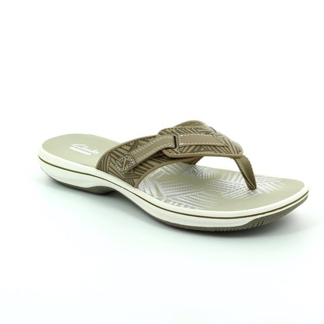 clarks fit flops