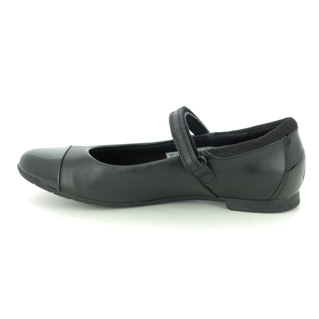 Scape street deals youth clarks