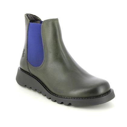 Begg Shoes - Womens, Mens and Kids Shoes Online