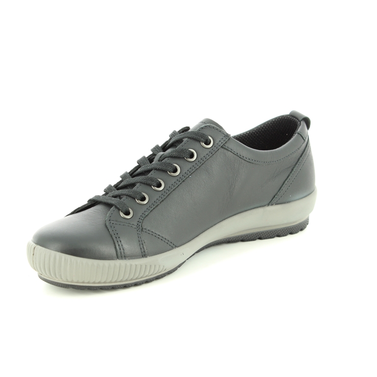 Legero Tanaro Plain 00823-01 Black leather lacing shoes