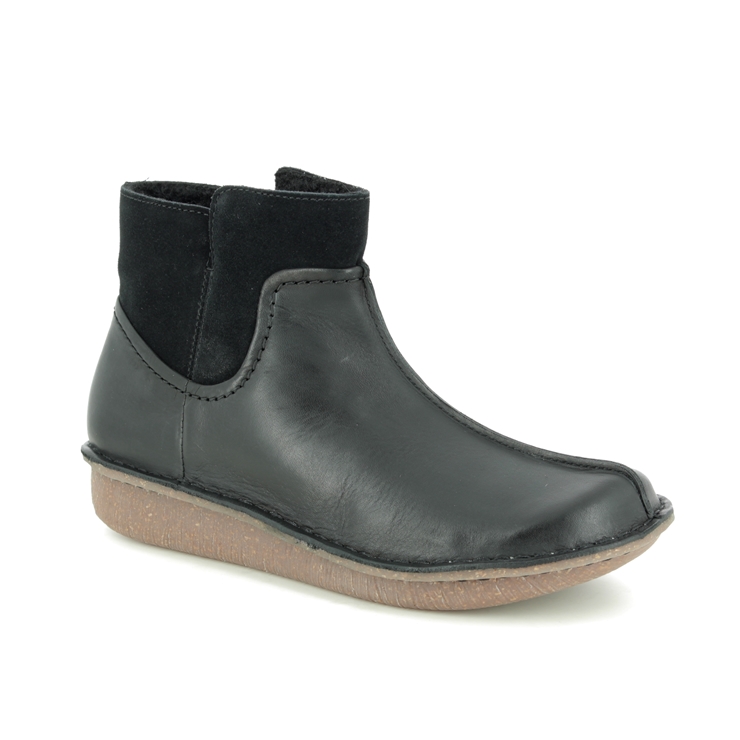 clarks leather ankle boots