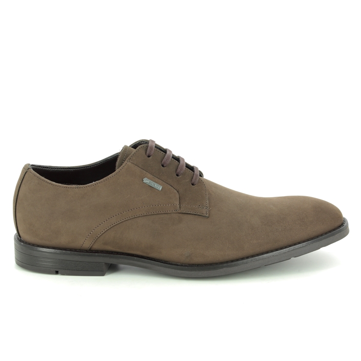 clarks formal shoes