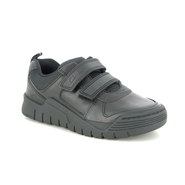 Cheap clarks sales boys shoes