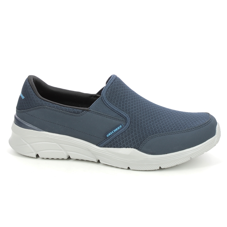 Skechers Persisting Relaxed Fit NVY Navy Mens trainers 232017