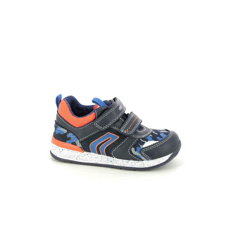 Baby on sale boy trainers