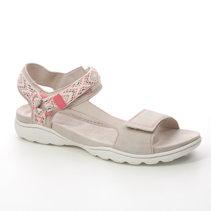 clarks hiking sandals