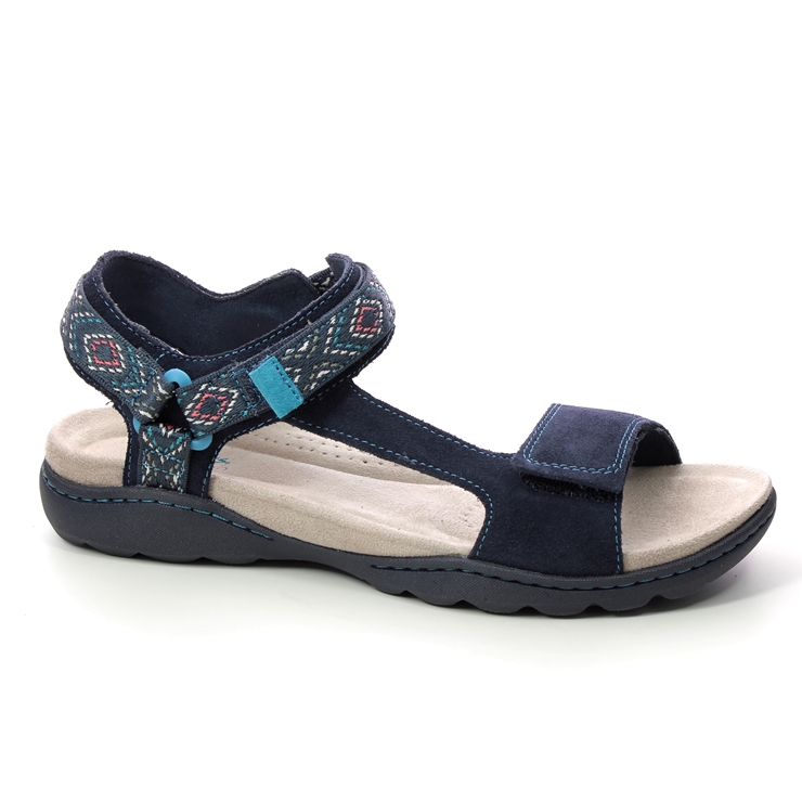 walking sandals womens sale clarks