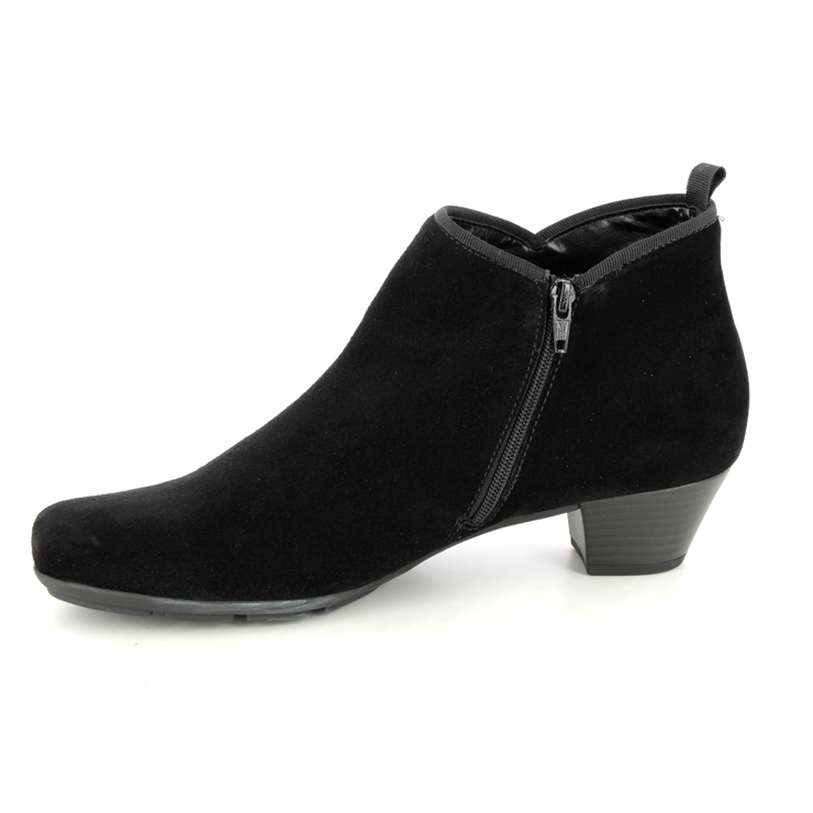 Gabor Trudy Black Suede Womens ankle boots 35.633.17