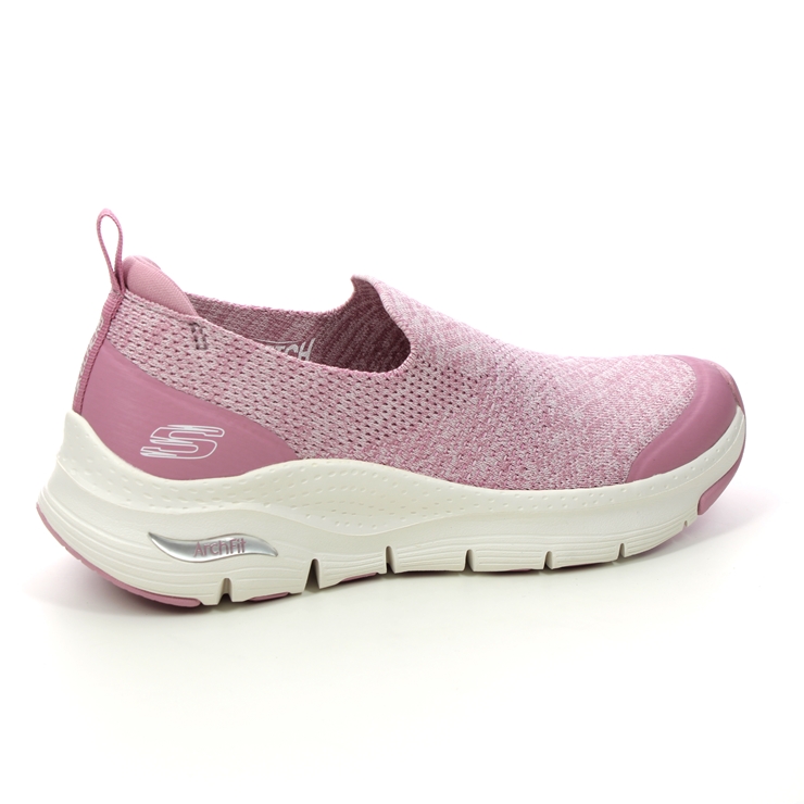 Skechers Arch Fit Slip On MVE Mauve Womens trainers 149563