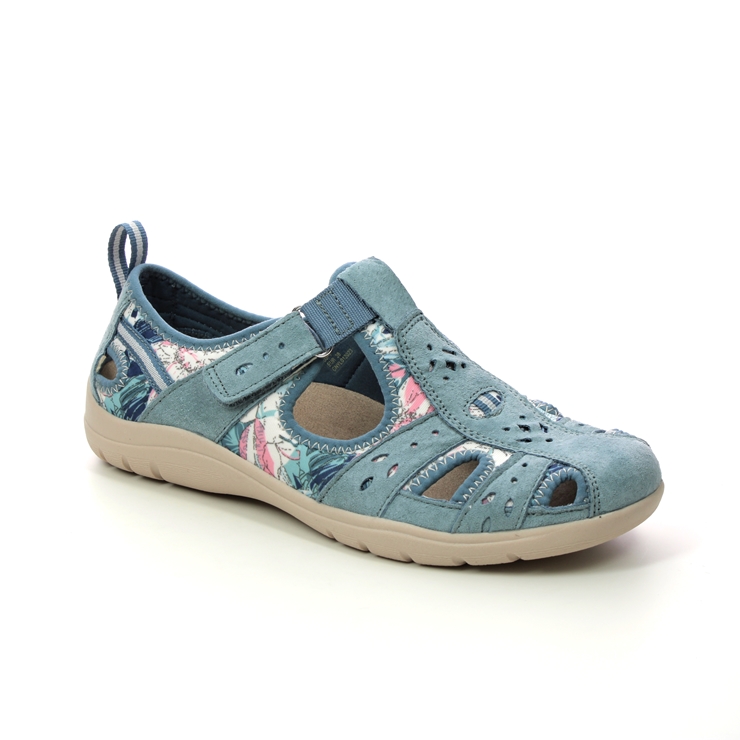 Earth Spirit Cleveland 01 Blue Womens Closed Toe Sandals 40703