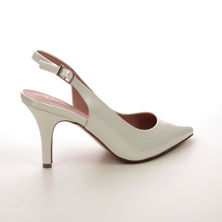 Lotus Remy Raine Off white Womens Slingback Shoes