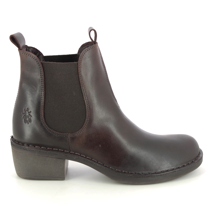 Fly london 2024 make chelsea boots