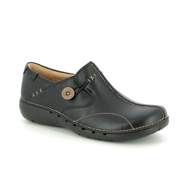 clarks un loop casual slip on shoes