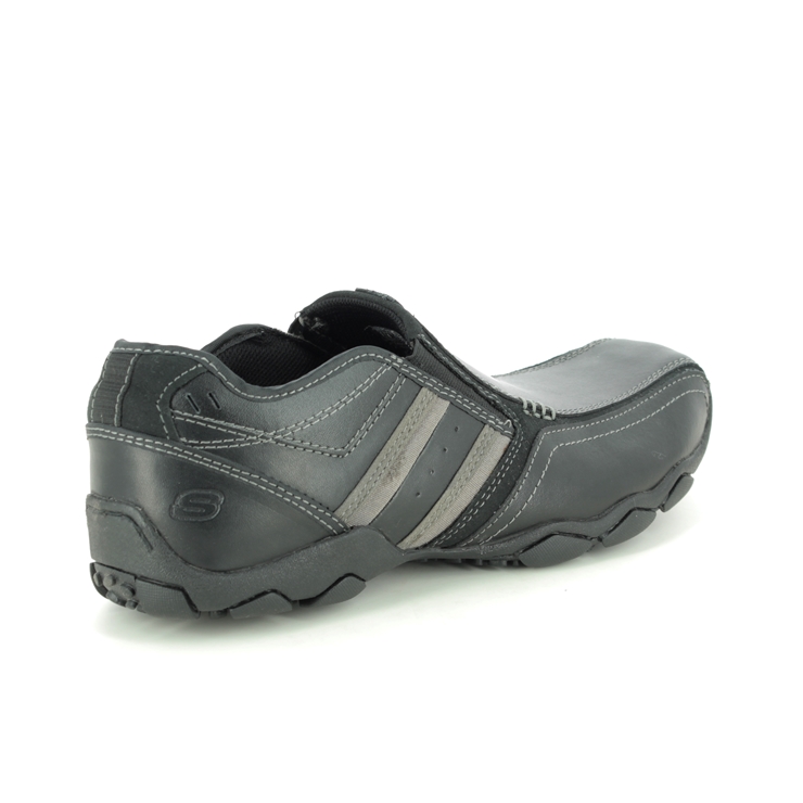 Skechers Diameter Zinroy BBK Black Mens comfort shoes 64275