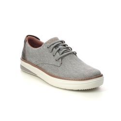 65981 skechers hotsell