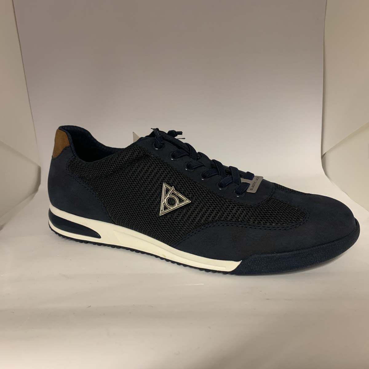 Bugatti Trevor River 321A3803-4100 Navy trainers