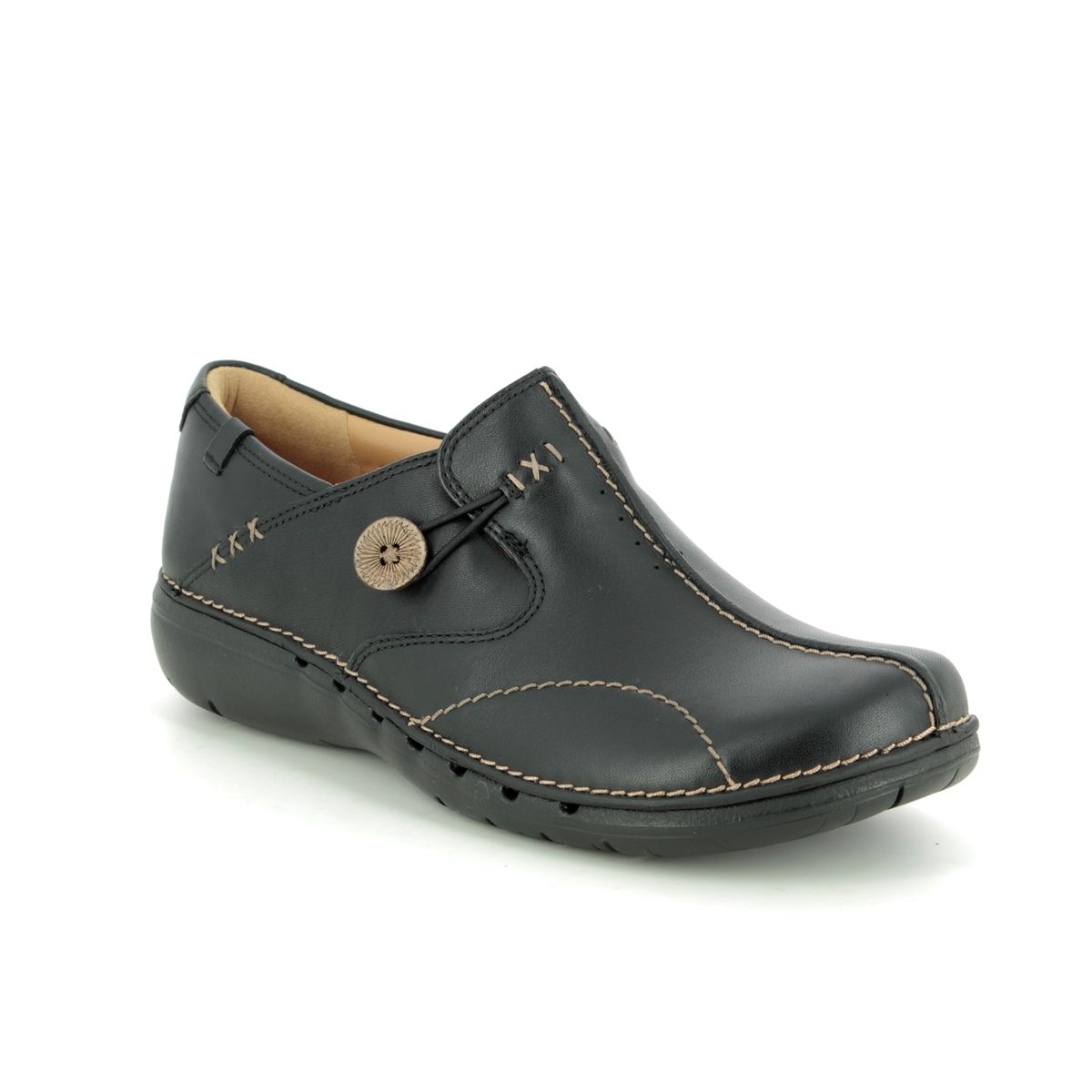 Clarks Un Loop D Fit Black comfort shoes