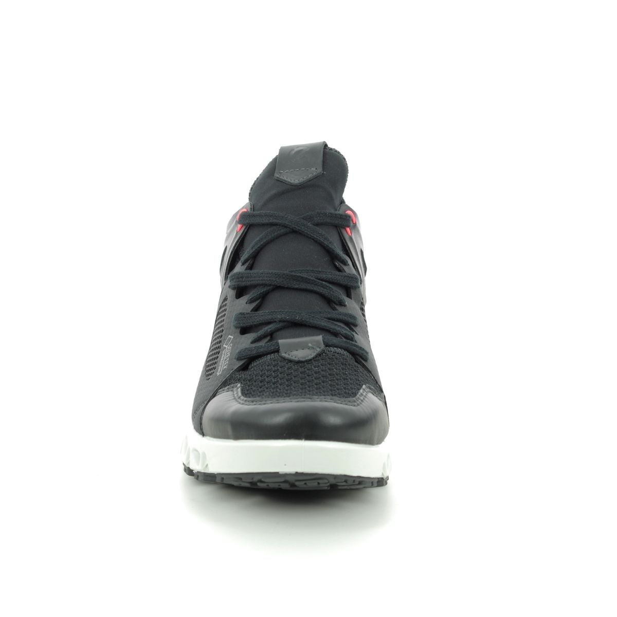 ecco omni vent black